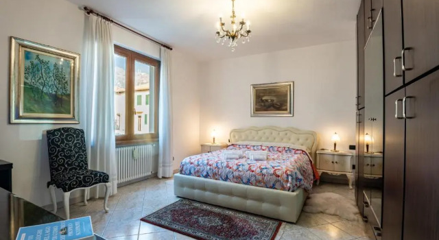 Апартаменты Apartment with garden a few steps from the lake - Larihome A06