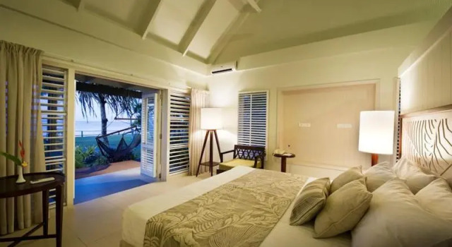 Двухместный номер Deluxe с балконом и рядом с пляжем Fiji Hideaway Resort & Spa