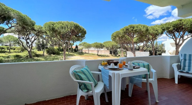 Апартаменты c 1 комнатой с балконом Vilamoura Cosy 3 With Pool by Homing