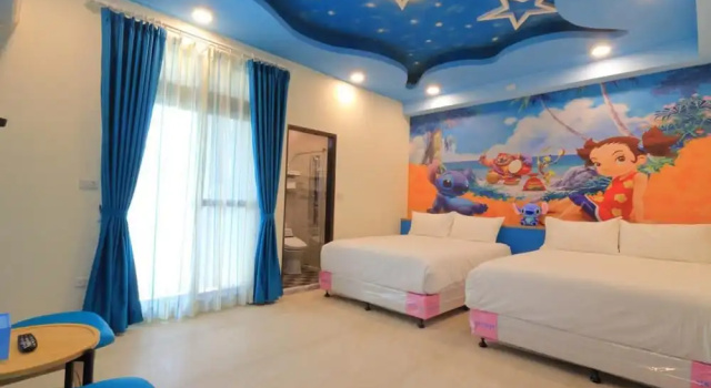 Четырёхместный семейный номер Standard Romantic B&B