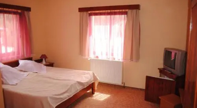 Julius Panzio Csikszereda, Prenota Hotel Miercurea-Ciuc 