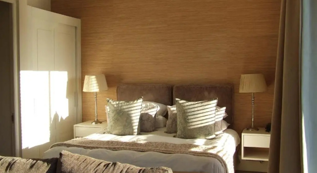 Апартаменты 210 Gallery Luxury Studio Apartment