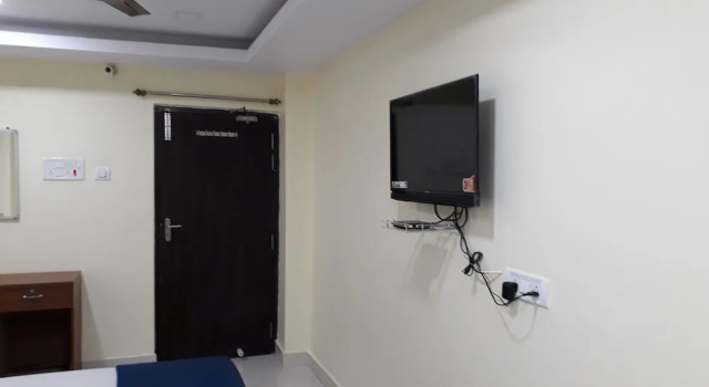 Номер Standard с балконом HOTEL CORAL INN -HCI