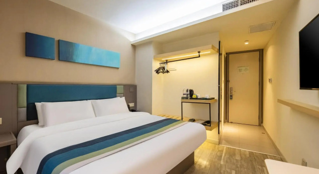 Homeinn Selected Hotel (Qingdao North Railway Station Jinshui Road)