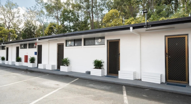 Browns Plains Hotel, 预订 酒店 Logan Central 澳大利亚