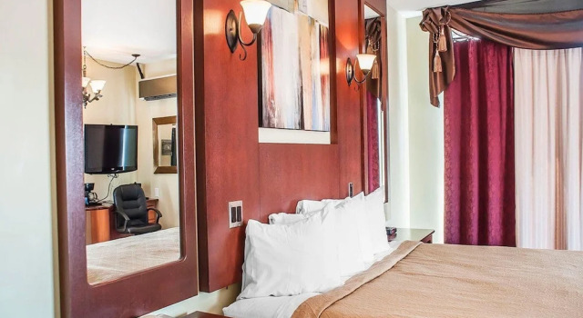 Двухместный номер Executive Quality Hotel Fallsview Cascade