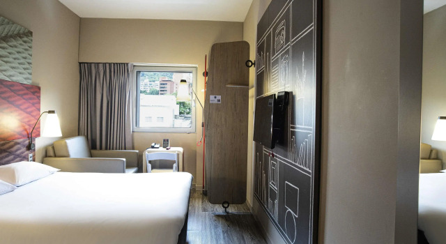 ibis Cali Granada