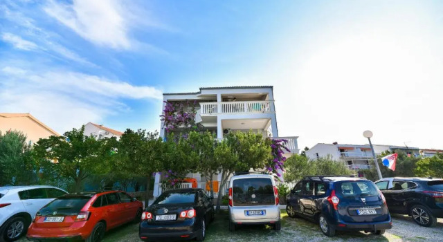 Апартаменты Apartments Martom