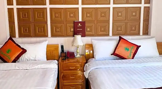 Четырёхместный номер Deluxe Green Valley Hotel