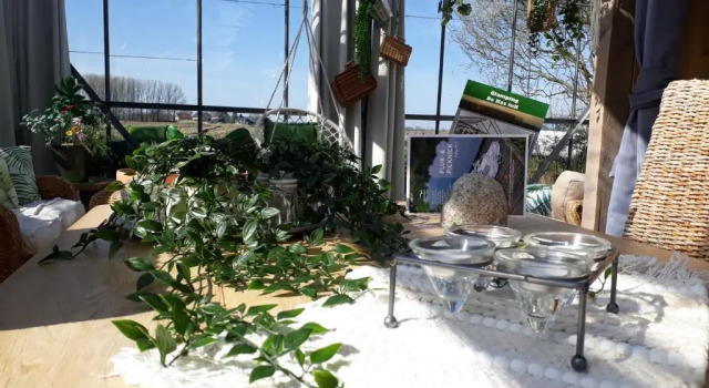 Коттедж Glamping De Kas Inn