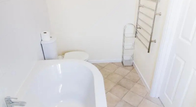 Коттедж с 3 комнатами Seaview Holidays - Salterns Village