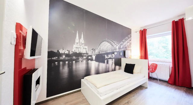 Номер Standard Hotel Alt Deutz City-Messe-Arena KONTAKTLOSER SELF CHECK-IN