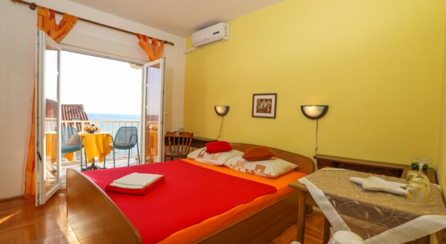 Apartment and Rooms Marlene, Забронировать Апартаменты/квартира Милна Брач