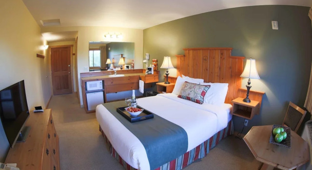 Двухместный номер Standard с балконом и с видом на реку Hotel Rio Vista