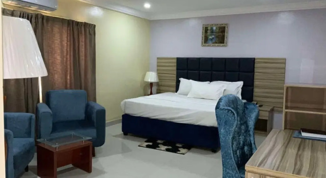 Lis Hotel And Suites, Book Hotel Hotels in Kwara with Breakfast, Breakfasts