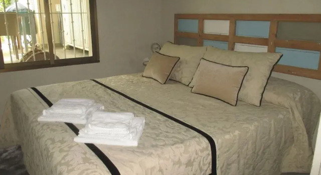 Apartamento Bizcocheros con piscina y jardin