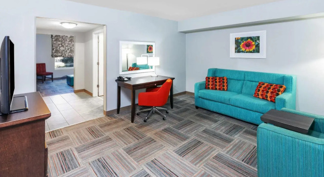 Hampton Inn Miami, Đặt Khách sạn Miami Oklahoma