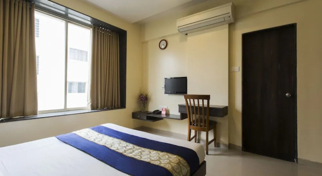 OYO 9088 Hotel Bhagyashree Executive