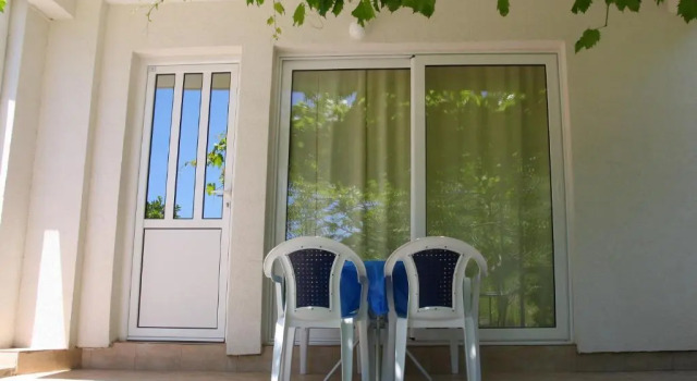 Апартаменты c 1 комнатой с видом на сад Apartments Antonela