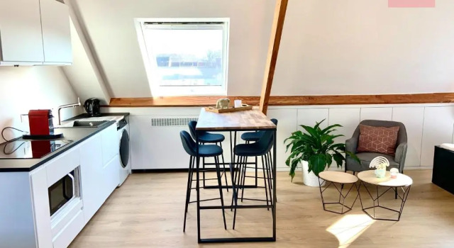 Апартаменты Lovely & Stylish accommodations at P36 Gent, near the Center