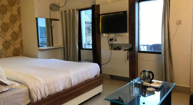 Семейный номер Standard с балконом Hotel Sita Where Every Stay Tells a Story of Kashi