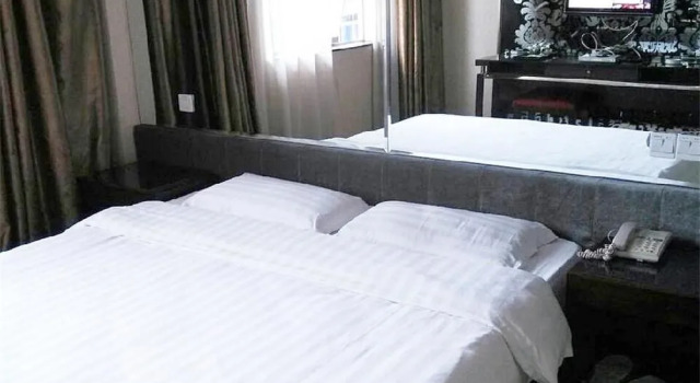 Guilin Julangchao Spa Hotel, Забронировать Курортный отель СПА-отели Гуйлинь, рядом с Автобусный вокзал Guilin - Yangshuo, SPA-услуги