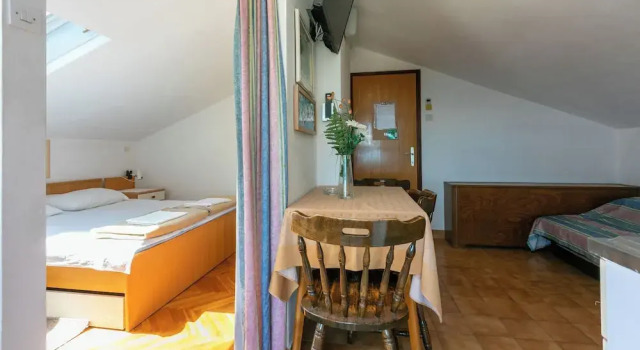 Студия Apartments Rozaria