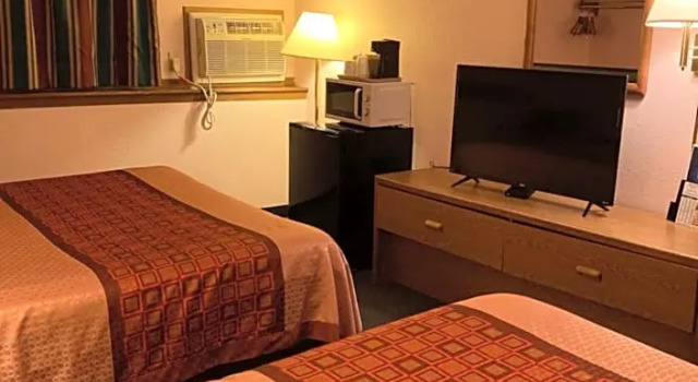 Camera Deluxe Executive Inn