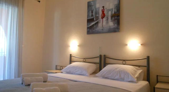 Студия с балконом Ziogas Apartments