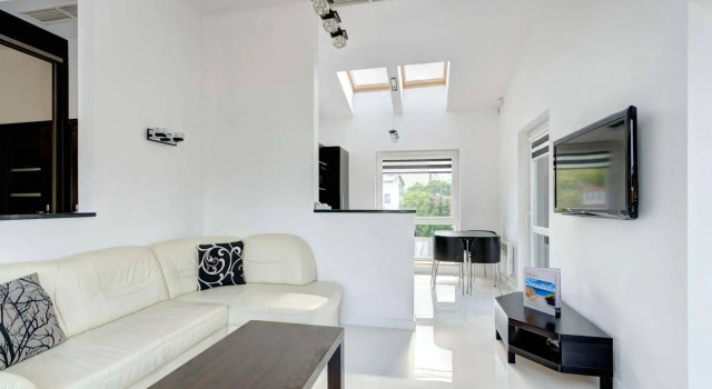 Dom & House - Apartamenty Sunrise, Varaa Huoneisto Karlikowo 