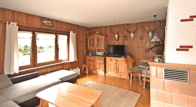 Коттедж с балконом Mountain Hideaway in Wildenthal