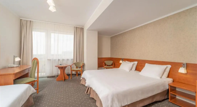 Трёхместный номер Standard Vestina Wellness & SPA Hotel