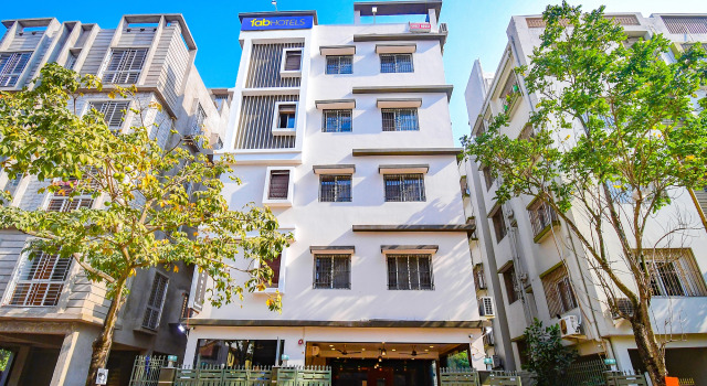 FabHotel Dreamworld Residency - Nr Bisarjan Ghat, Забронировать Отель Калькутта East Zone, рядом с Capgemini India Private Limited