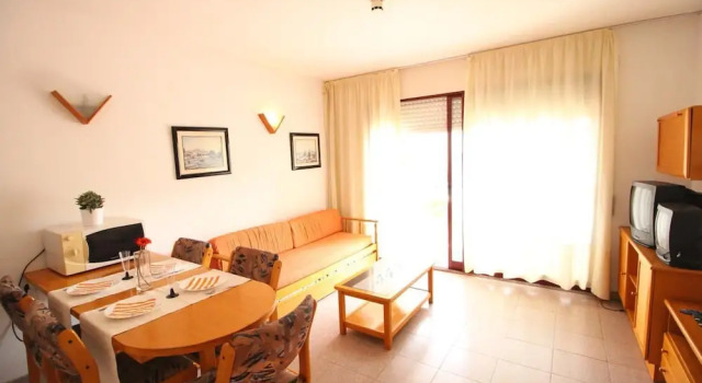 Apartamento Mariposa 612 Ref. 1023