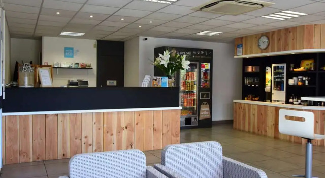 Kyriad Direct Bordeaux Sud Cestas, Prenota Hotel Hotel a Graves con parcheggio, Parcheggio