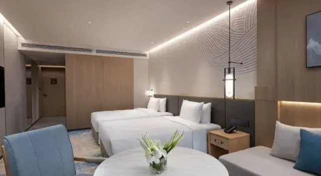 Номер Standard Wyndham Guangzhou Baiyun Mountain