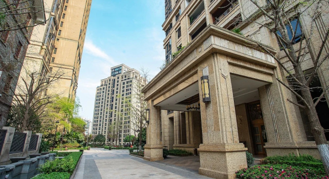 Qing Apartment Mosaic Mansion, Prenota Appartamento Hotel a Chongqing Area con parcheggio, Parcheggio