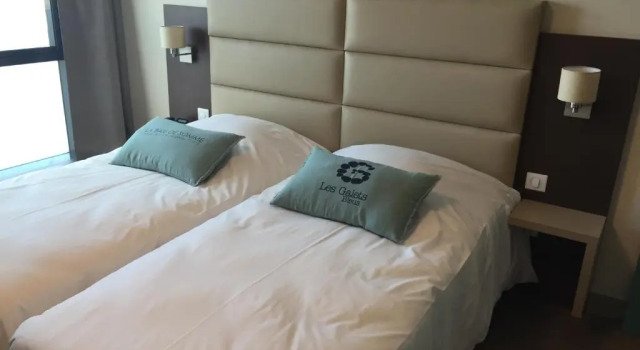 Двухместный номер Standard Hôtel Les Galets Bleus