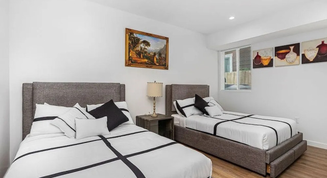 Downtown LA Stylish Suites