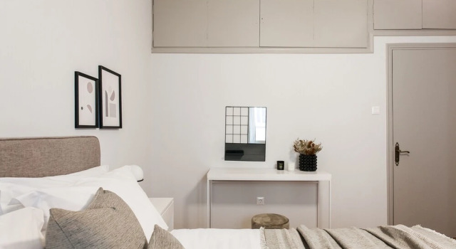 Апартаменты UPSTREET Deluxe & Stylish 2 BD Apartment