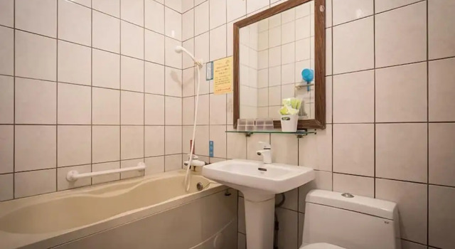 Четырёхместный семейный номер Standard An Tong Hot Spring Hotel