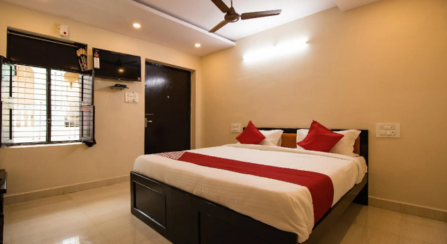 Chhatrapati Residency Tirupati, Забронировать Отель Тирупати штат Андхра-Прадеш, рядом с Центральный автобусный вокзал APSRTC
