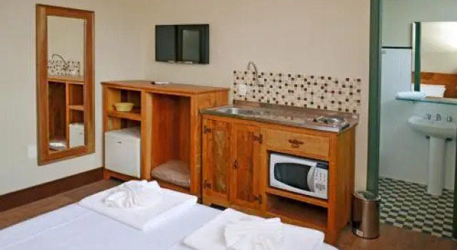 Quadradíssimo Apart-hotel, Забронировать Апарт-отель Санта-Барбара Минас-Жерайс