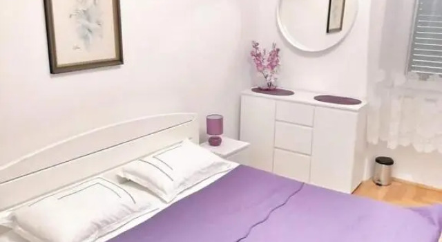 Apartment Anamarija-Bačvice, Prenota Appartamento Splitska 