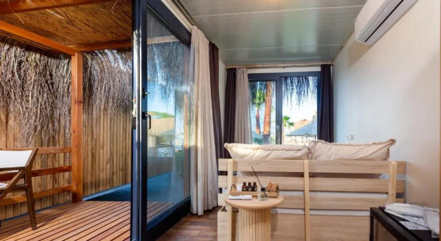 Anda Beach Bistro & Rooms, Забронировать Отель Айвалык Эгейский регион Турции