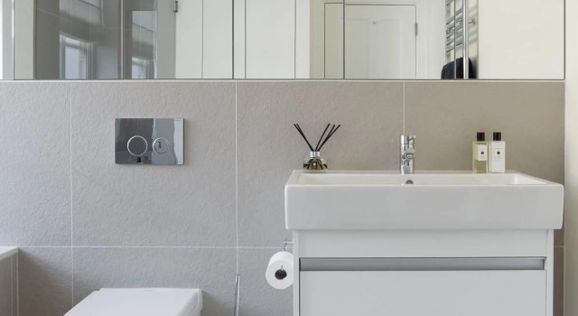 Veeve Townhouse West London, Rezervați Hotel Hoteluri de afaceri în Merseyside, 4* 5*