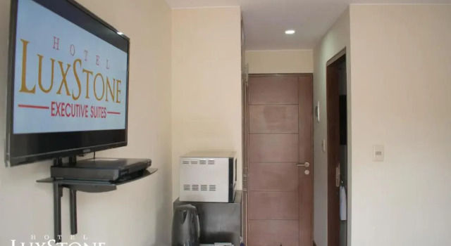Люкс Deluxe Luxstone Executive & Suites