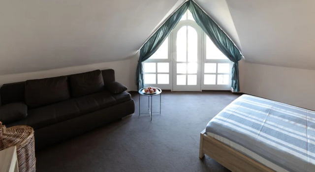 Трёхместный семейный номер Standard Zsanett Hotel