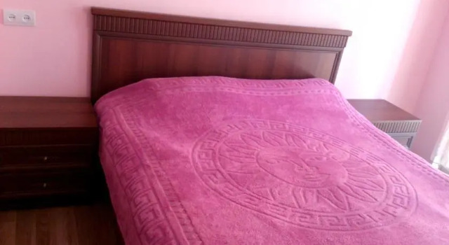 Apartment near Tbilisi Event Hall, Забронировать Апартаменты/квартира Вера Тбилиси, рядом с Концертный зал Тбилиси