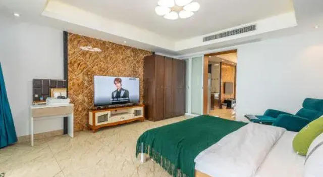 Люкс с 3 комнатами с видом на море Beihai 818 Hotel Apartment (Beibuwan No.1 Branch)